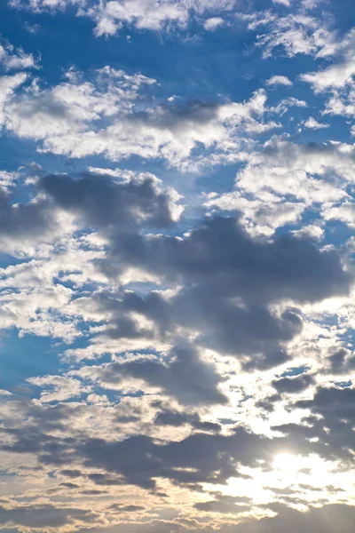 Majestätischer Himmel Mit Wolken Bei Sonnenaufgang — Stockfoto