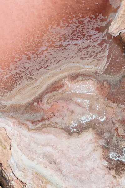 Pembe salines koyu renkler eğrileri şekillendirme güneşte kurutma yüksek bir görünüm tarafından oluşturulan desen