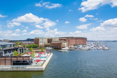 Limanda akşamlarınıFells Point'teki, Baltimore, Maryland görünümünü