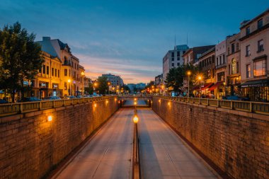 Connecticut Avenue, günbatımı, Dupont Circle, Washington, D