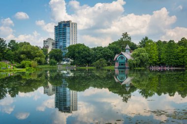 Central Park'ta, Manhattan, New York'un Harlem Meer