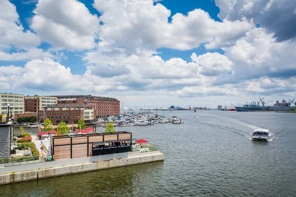 Limanda Akşamlarınıfells Point Teki Baltimore Maryland Bir Görünümünü — Stok fotoğraf