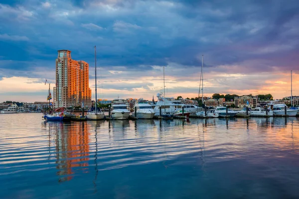 Marina Inner Harbor Zachodzie Słońca Baltimore Maryland — Zdjęcie stockowe