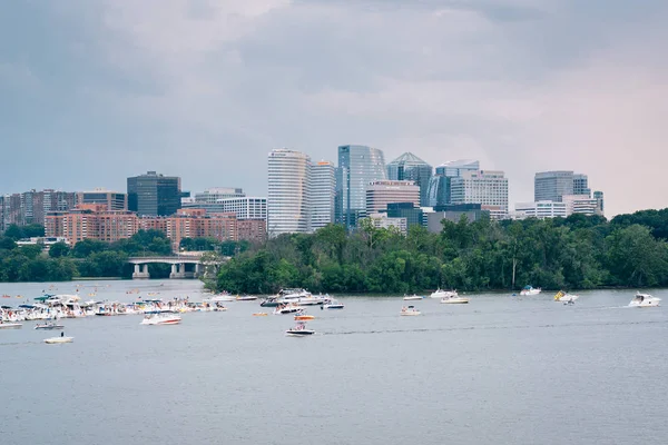 Bateaux Dans Rivière Potomac Les Toits Rosslyn Washington — Photo