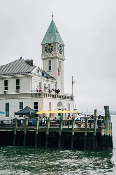 Pier Ein Hafenhaus Batteriepark Manhattan New York City — Stockfoto