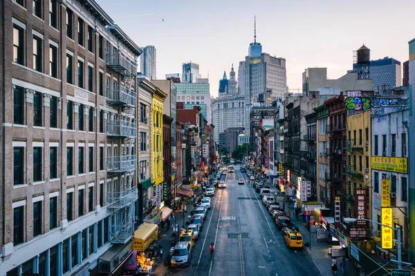 Προβολή Του Broadway Ανατολή Νύχτα Στο Lower East Side Στο — Φωτογραφία Αρχείου