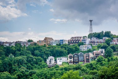 Mount Washington, Pittsburgh, Pennsylvania bir yamaca evlerin görünümü