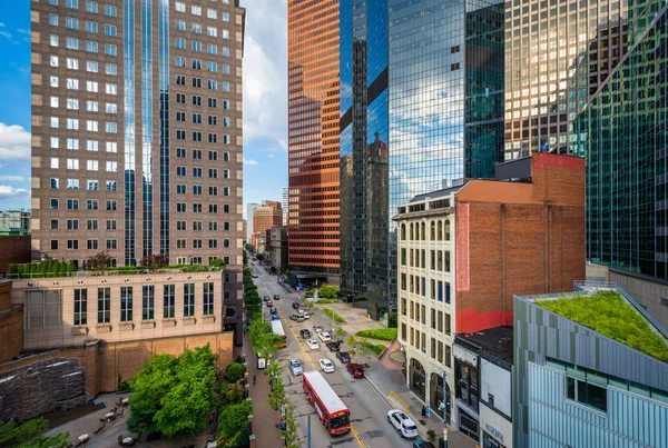 View Modern Skyscrapers Downtown Pittsburgh Pennsylvania — Stock Photo, Image