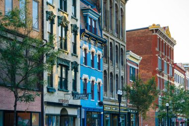 Over--Rhine, Cincinnati, Ohio Vine Street boyunca tarihi binalar.