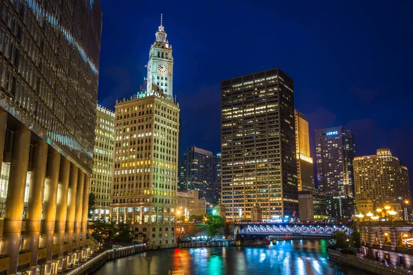 Wolkenkratzer Fluss Chicago Bei Nacht Chicago Illinois — Stockfoto