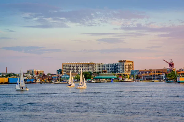 Sonnenuntergang Blick Auf Den Heuschreckenpunkt Baltimore Maryland — Stockfoto