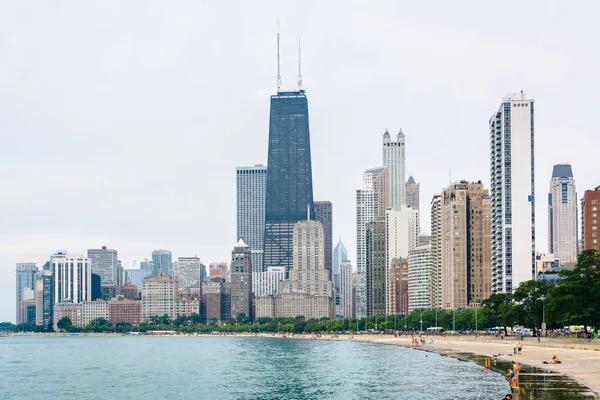 Horizonte Chicago Desde North Avenue Beach —  Fotos de Stock