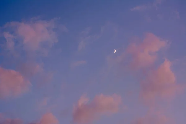 Kolory Zachodu Słońca Księżyca Niebie Covington Kentucky — Zdjęcie stockowe