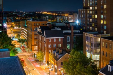 Maryland Üniversitesi, Baltimore, Maryland şehir merkezinde Baltimore gece görünümü