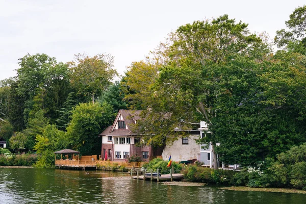 Hus Längs Deal Lake Asbury Park New Jersey — Stockfoto
