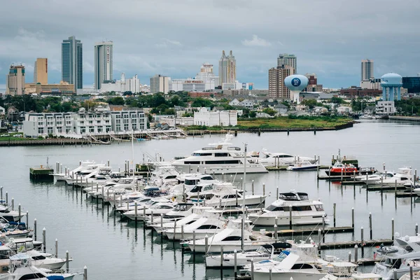 Visa Farley Staten Marina Och Byggnader Atlantic City New Jersey — Stockfoto