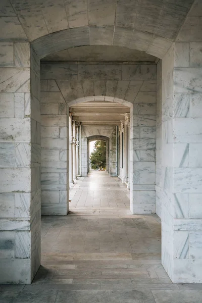 Exterior Arches Swannanoa Palace Afton Virginia — Stock Photo, Image