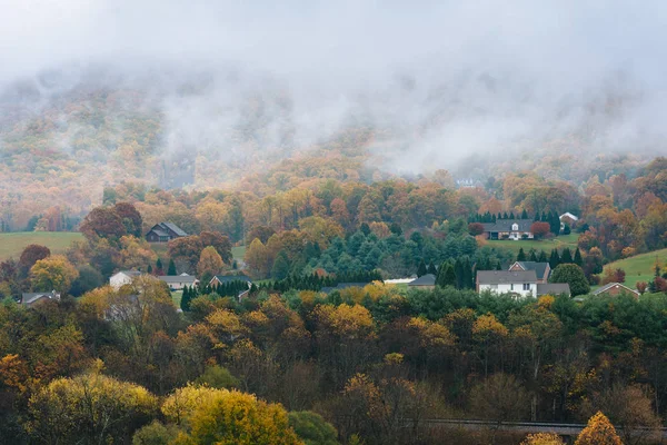 Mistige Appalachian Herfst Uitzicht Vanaf Blue Ridge Parkway Buurt Van — Stockfoto