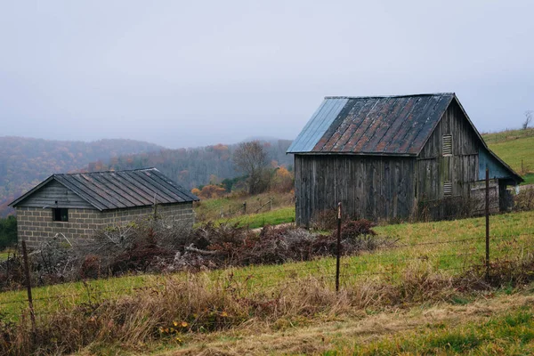 Ancienne Grange Long Blue Ridge Parkway Dans Les Appalaches Virginie — Photo