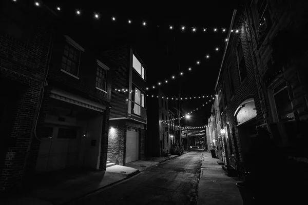 Luzes Corda Sobre Chapel Street Noite Butchers Hill Baltimore Maryland — Fotografia de Stock