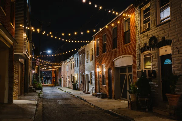 Świetlne Nad Chapel Street Nocy Rzeźnik Hill Baltimore Maryland — Zdjęcie stockowe
