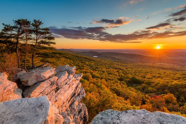 Zonsondergang Van Annapolis Rotsen Langs Appalachian Trail South Mountain Maryland — Stockfoto