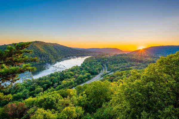 Solnedgång Utsikt Över Floden Potomac Från Weverton Cliffs Nära Harpers — Stockfoto