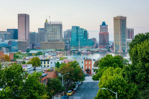 Widok Domy Wiersz Federal Hill Inner Harbor Baltimore Maryland — Zdjęcie stockowe