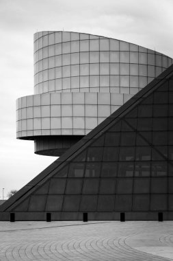 Rock and Roll Hall of Fame Cleveland, Ohio, modern mimari detaylar