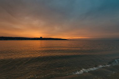 Sandy Hook koyunda, ağ geçidi Ulusal rekreasyon alanı, Sandy Hook, New Jersey üzerinden günbatımı.
