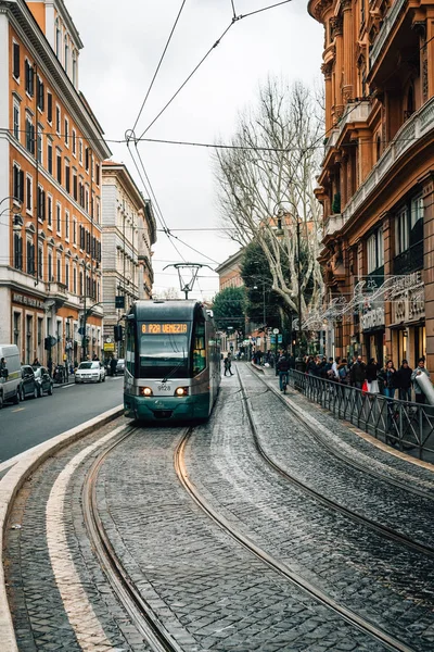 Tranvía Por Arenula Roma Italia — Foto de Stock