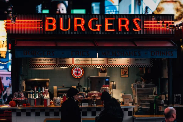 Burger Stand Times Square Midtown Manhattan Nueva York — Foto de Stock