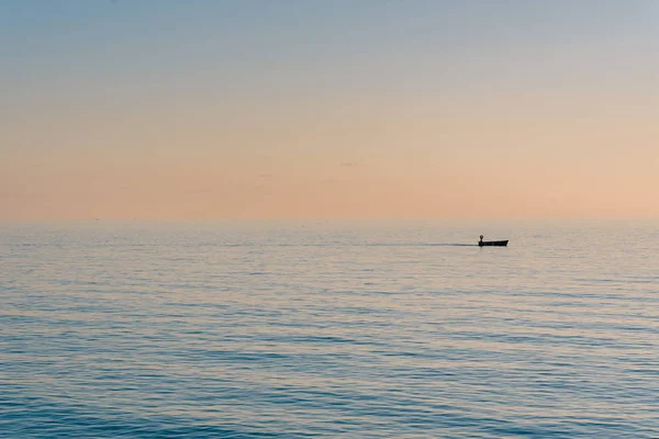 日落时的第勒尼安海 位于意大利萨勒诺 — 图库照片