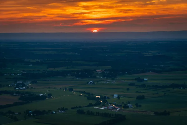 Widokiem Zachód Słońca Wysokiej Skały Wzdłuż Szlaku Appalachów Stanie Maryland — Zdjęcie stockowe