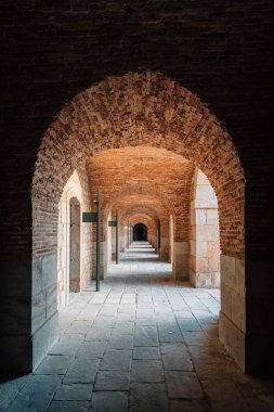 Günbatımı görünümde Rossio, Castelo de Sao Jorge, Lizbon, Portekiz