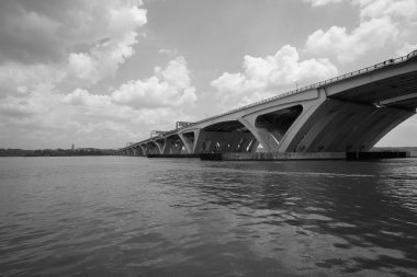 Woodrow Wilson köprüden Alexandria, Virginia Potomac Nehri