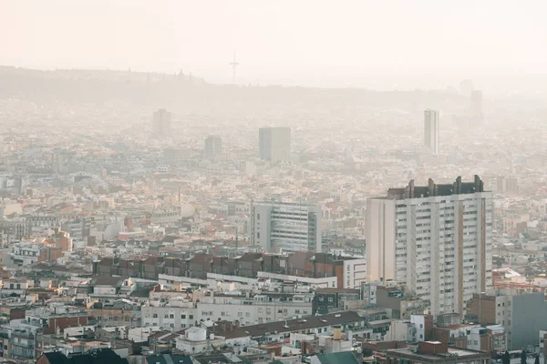 Mlhavé Panorama Pohled Bunkrů Del Carmel Barcelona Španělsko — Stock fotografie