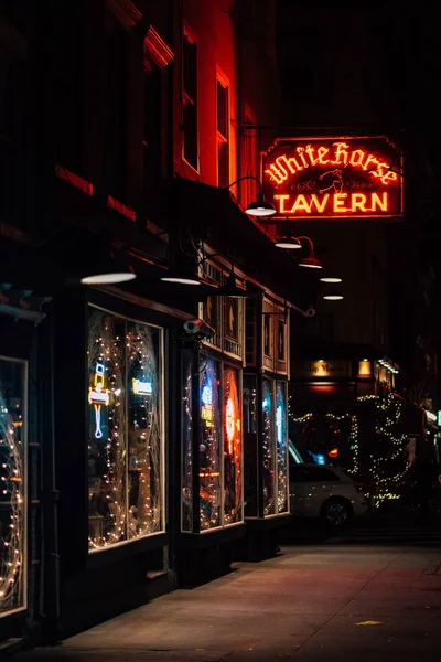Tawerna Whitehorse Neon Znak Nocy West Village Manhattan Nowy Jork — Zdjęcie stockowe