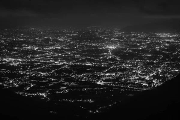 Napoli Talya Lattari Dağlarda Valico Chiunzi Bir Gece Görünümü — Stok fotoğraf