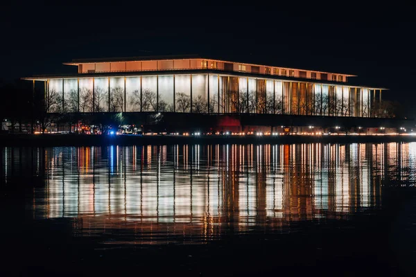 Kennedy Center Potomac Nehri Gece Washington — Stok fotoğraf