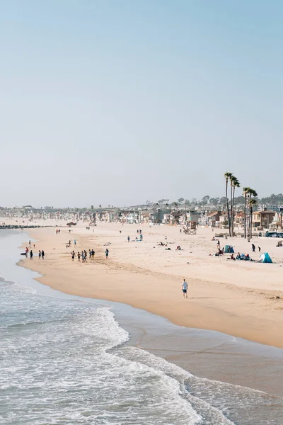 Uitzicht op het strand in Newport Beach, Orange County, Californië — Stockfoto