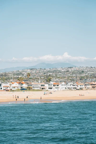 View of the beach from Balboa Pier in Newport Beach, Orange Coun — Stock Photo, Image