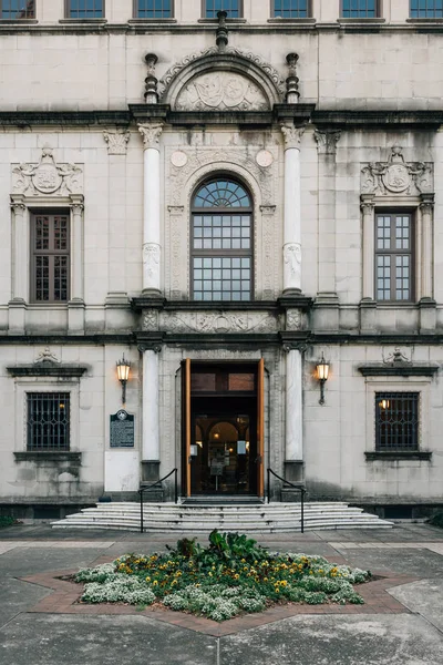 Exterior de la Biblioteca Pública de Houston, en el centro de Houston, Tex — Foto de Stock