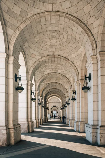 Exterior arches of Union Station, in Washington, DC — Stock Photo, Image