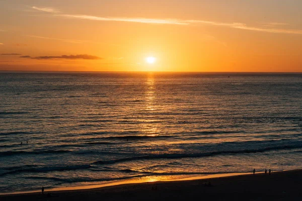 Coucher de soleil sur l'océan Pacifique à Salt Creek Beach, à Dana Point — Photo