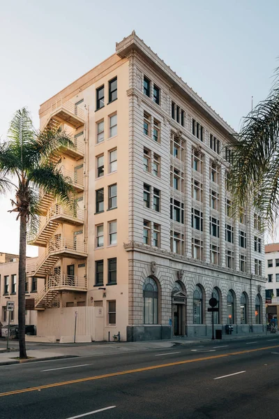 Edifício histórico no centro de Santa Ana, Califórnia — Fotografia de Stock