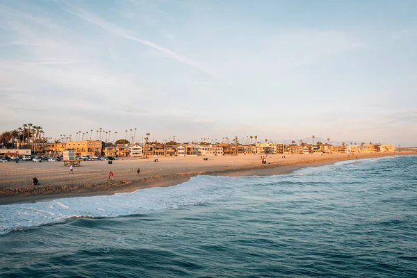 Seal Beach, Orange County, Kaliforniya'daki plajın manzarası — Stok fotoğraf