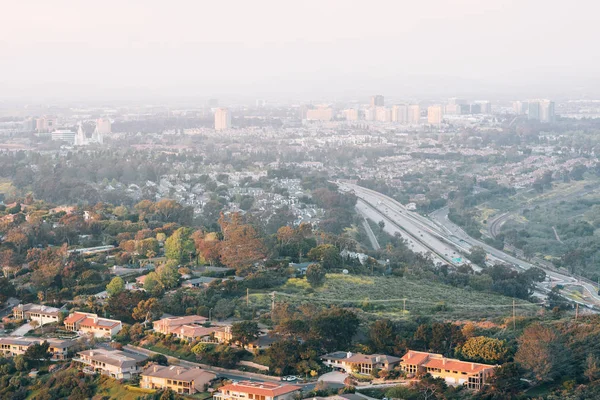 Вид на Университетский город с горы Соледад в Ла-Холла, Сан-Дие — стоковое фото