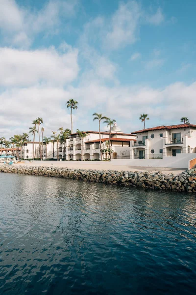 The shore of Shelter Island, in San Diego, California — Stock Photo, Image