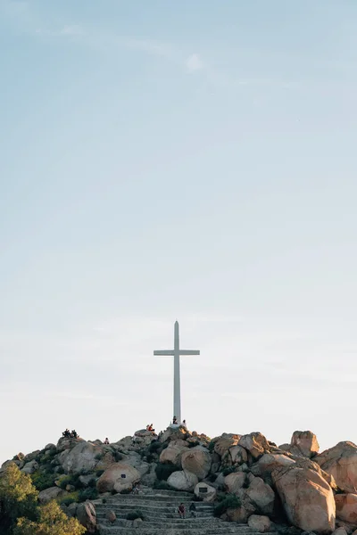 Cross on Mount Rubidoux in Riverside, California — Stock Photo, Image